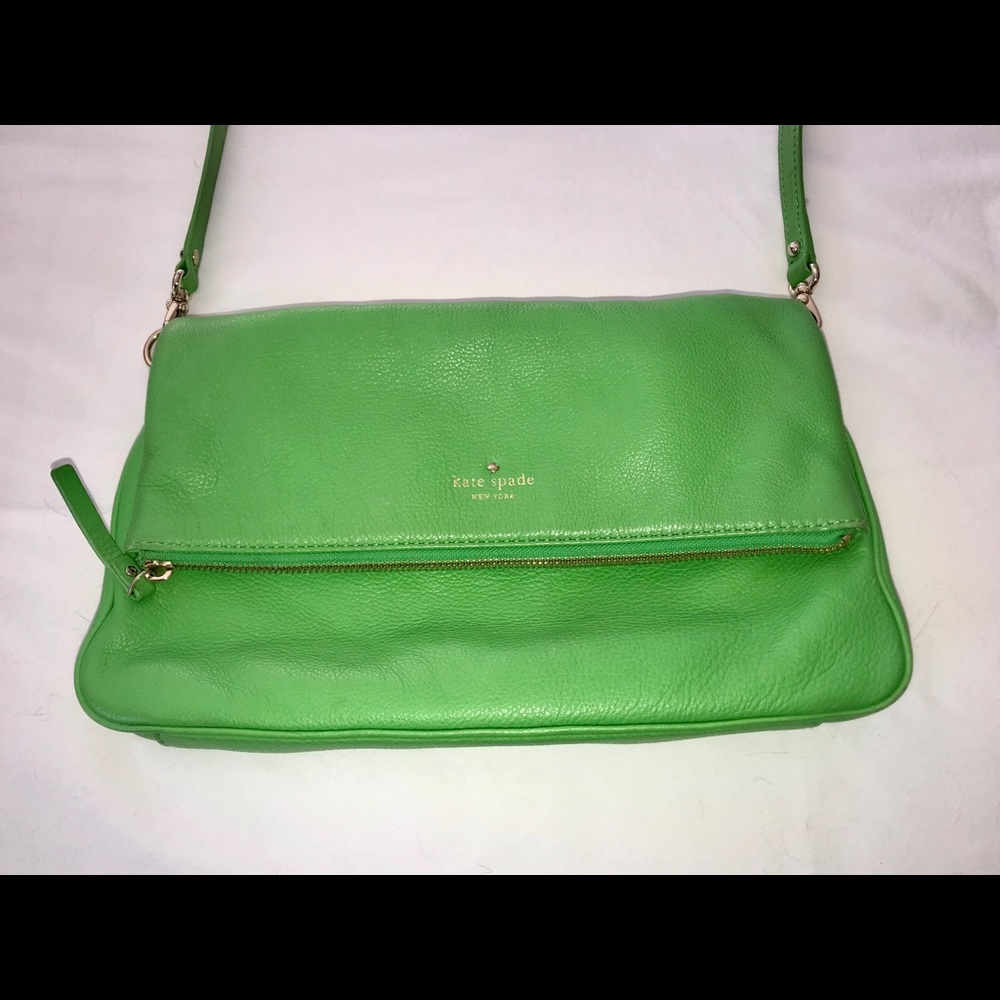 Beautiful Green Kate Spade crossbody bag